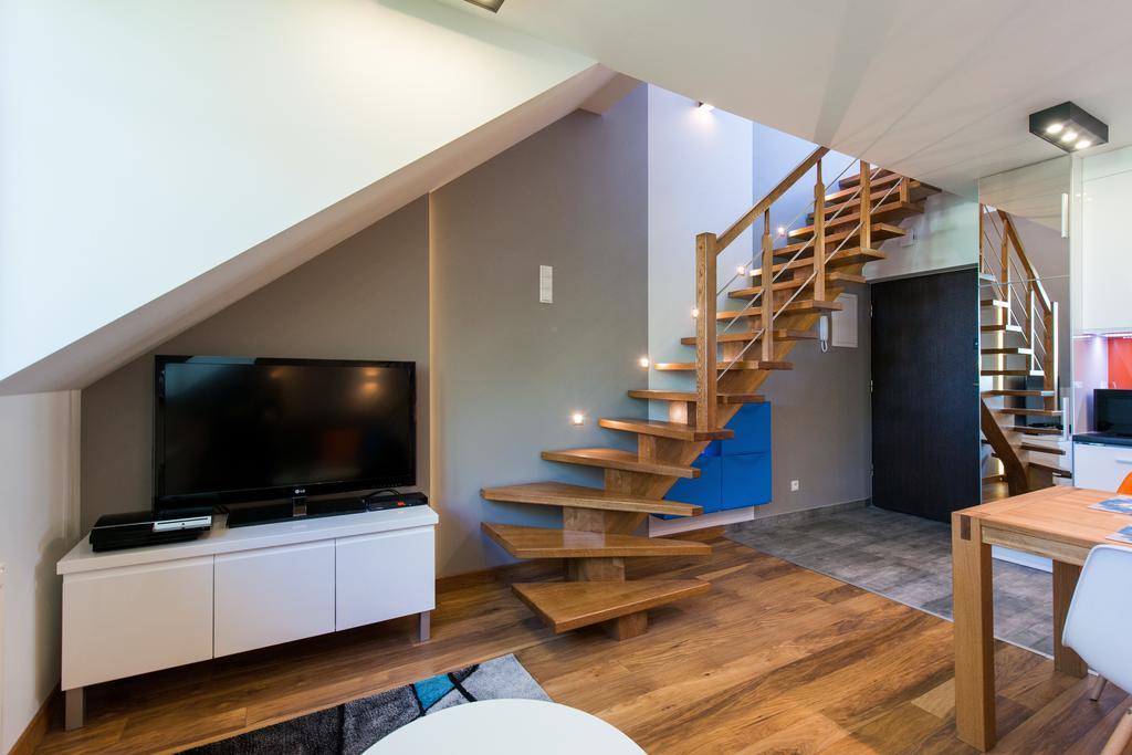 Charming 2-Level Apartment - Podgorze, Old Town 크라쿠프 객실 사진